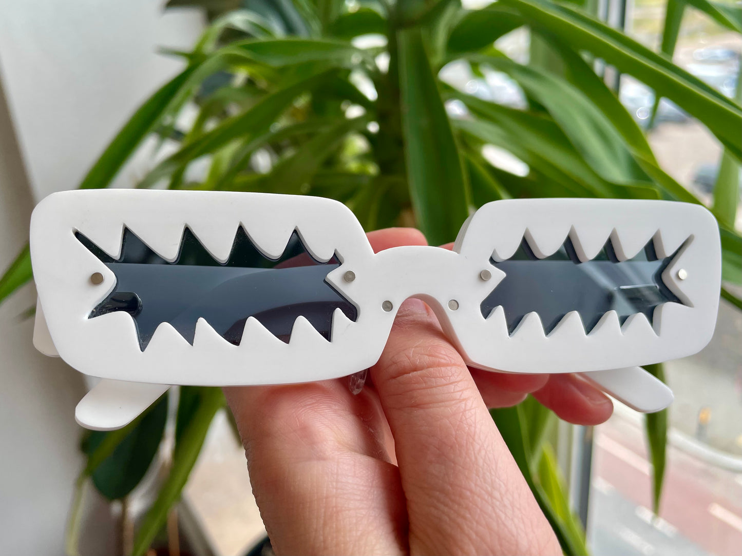 SAMPLE SALE White Zig Zag Sunglasses