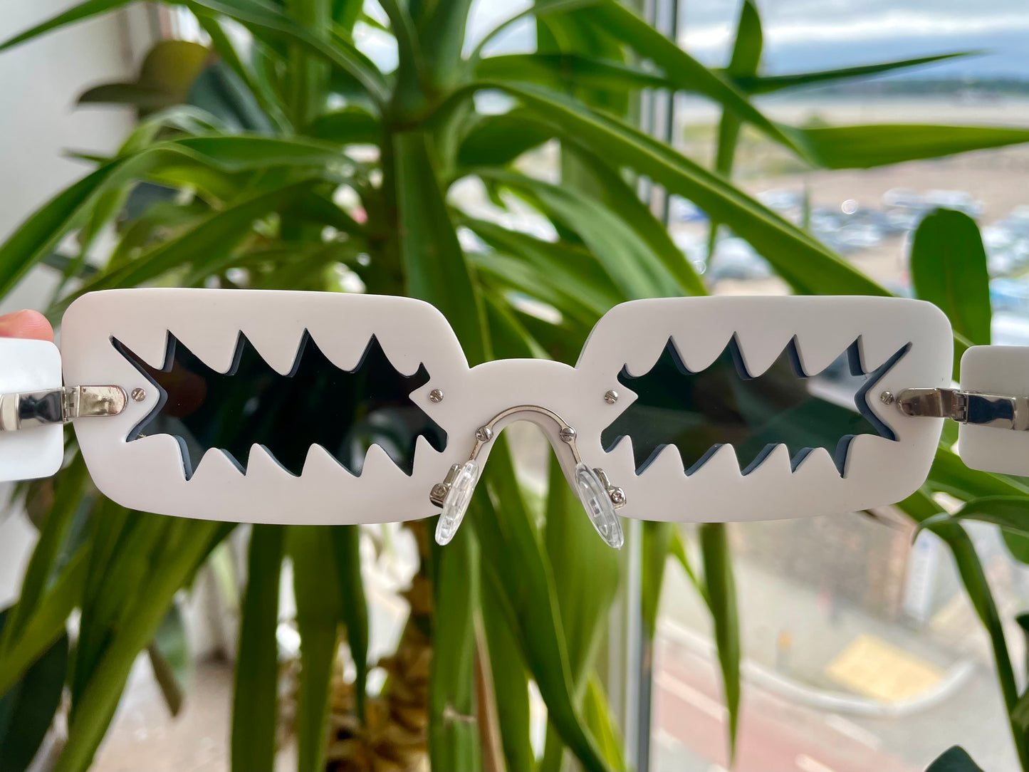 SAMPLE SALE White Zig Zag Sunglasses